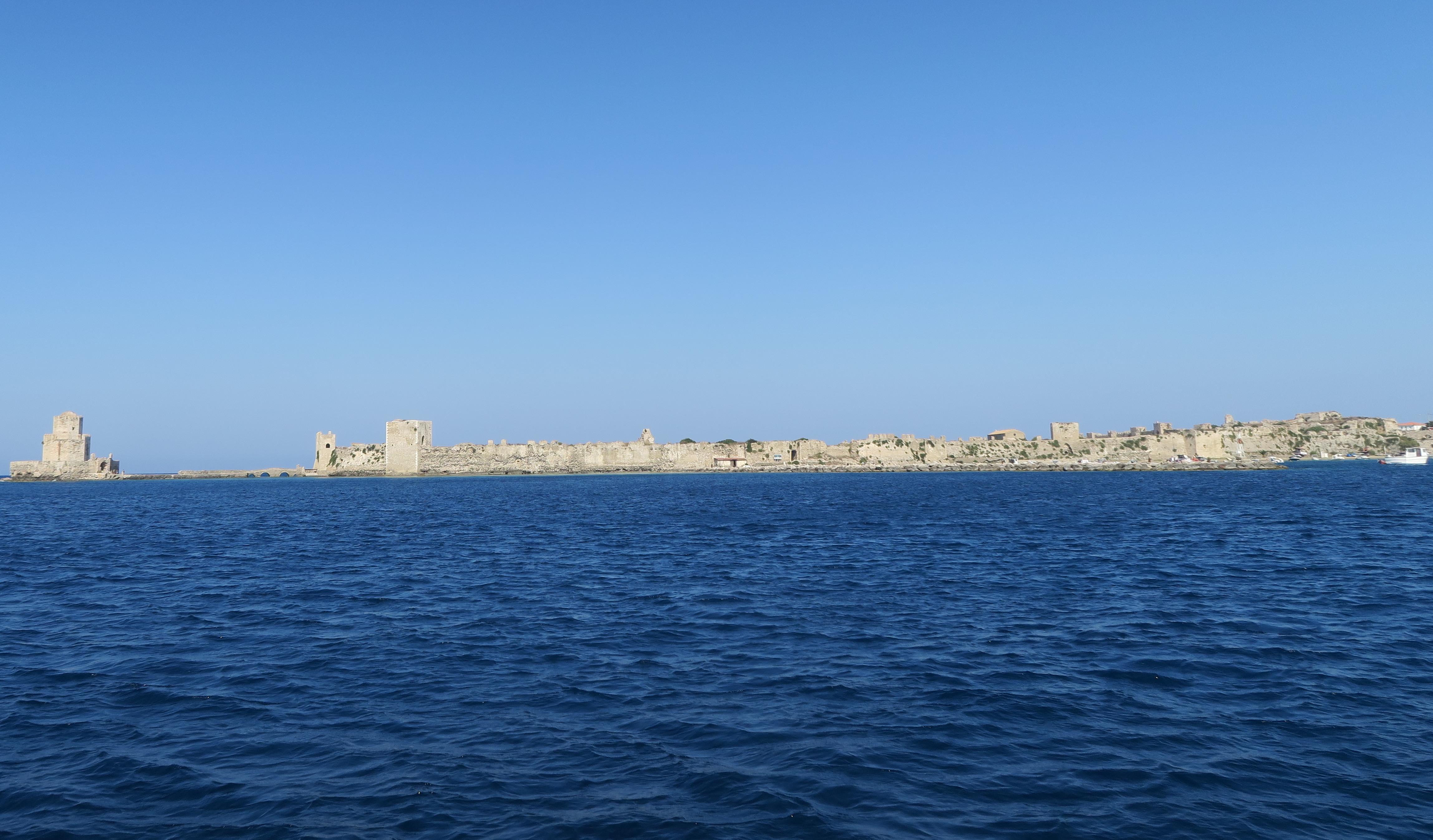 Skøn tur for sejl fra Methoni til Pílos