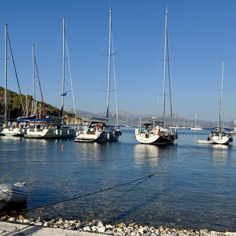 Kastos Port en græsk perle