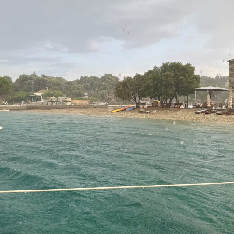 Thunderstorm på Kastos