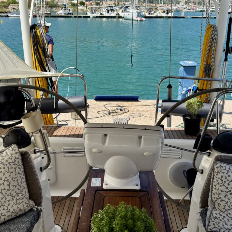 En ekstra dag i Nidri på Iris Pontoon